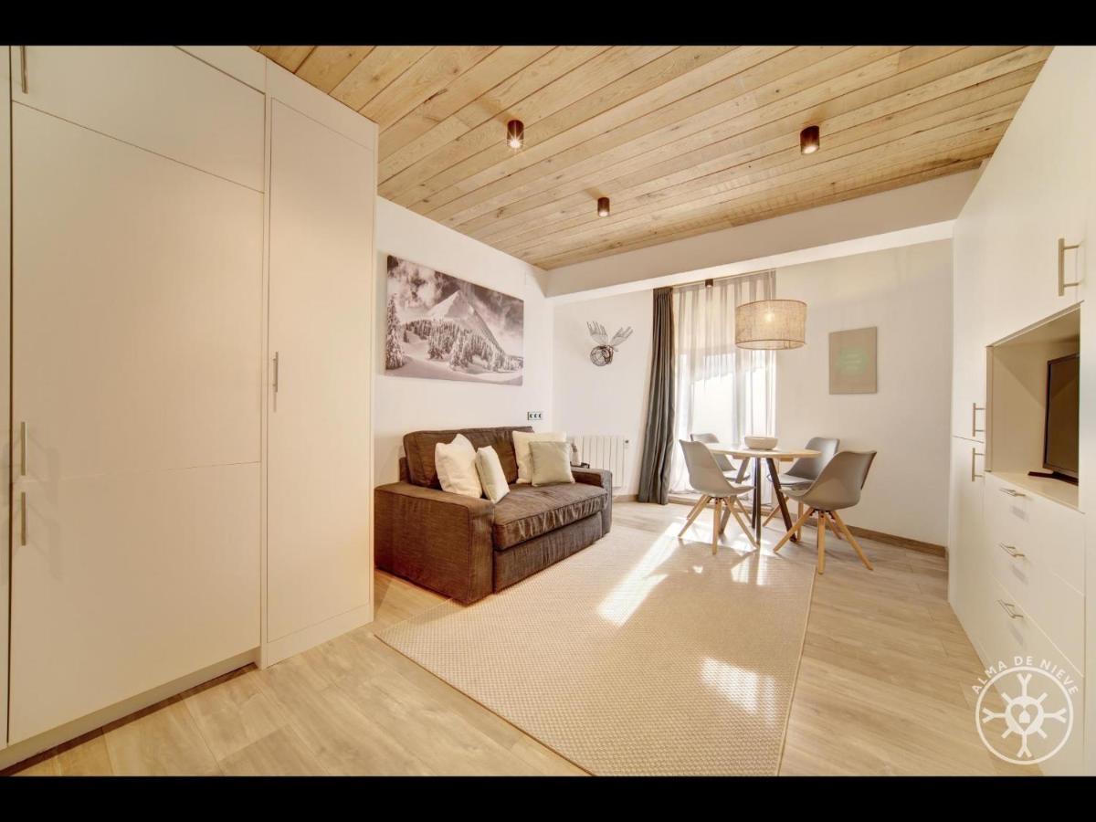 Audeth De Alma De Nieve Apartment Vielha Exterior foto